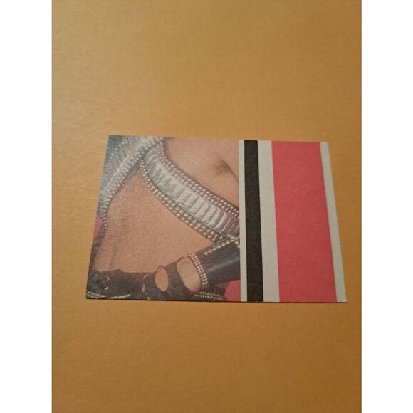 Vintage 1979 Raincloud Productions Queen Trading Card #40 Rock Band Memorabilia - Picture 2 of 2